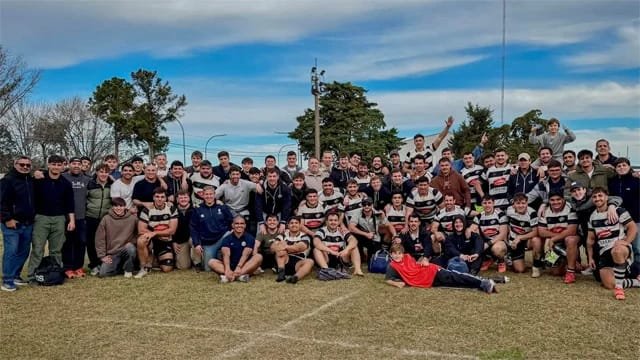 Alma Juniors cerró una fase regular perfecta y ya palpita las semifinales del Torneo Regional del Litoral de Rugby