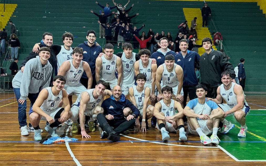 Alma Juniors quedó eliminado del Súper 8 tras caer ante Banco Provincial