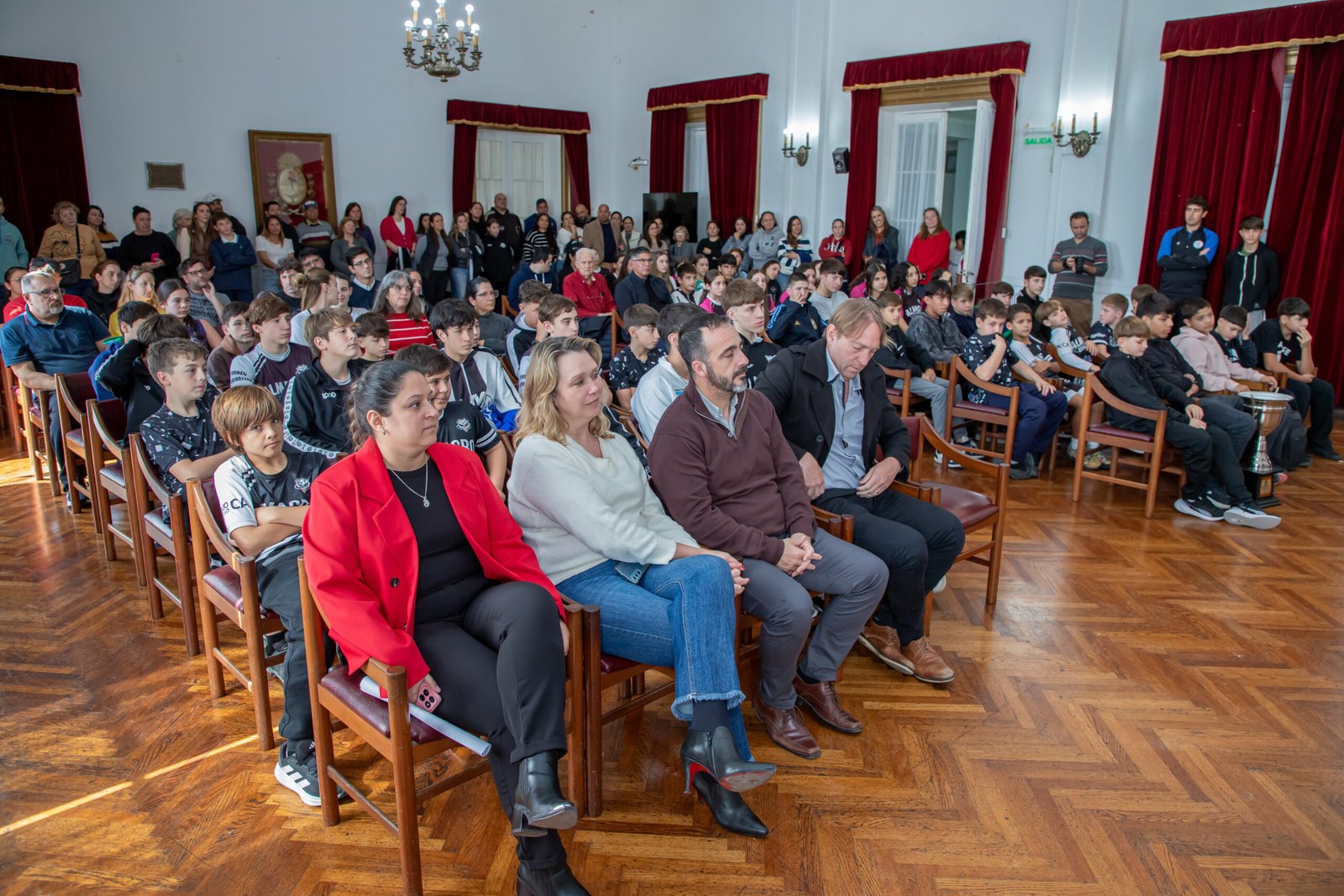 El municipio de Esperanza destacó los logros de sus deportistas en Abril, Mayo y Junio