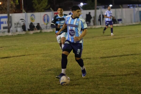 Luca Moreyra tras su triplete en la victoria de Argentino de Franck: «Nos hacía falta un envión anímico así»
