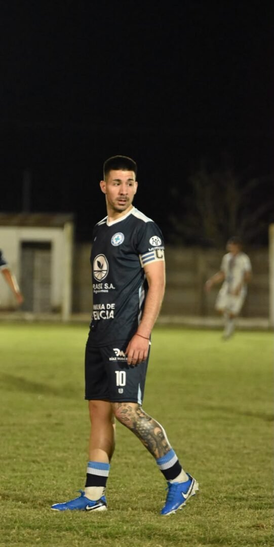 Liga Esperancina de fútbol pierde un goleador : Jairo «Bochi» Valdez deja la actividad