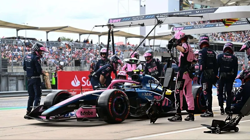 Por qué Colapinto abandonó el Gran Premio de Estados Unidos: «Se rompió mucho el auto»