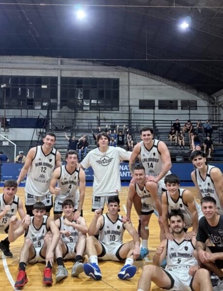 Alma Juniors ganó un partidazo ante Gimnasia y sigue como único líder