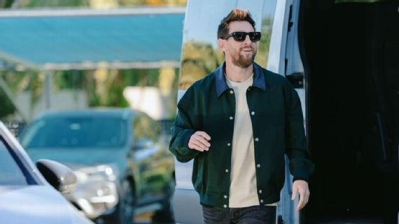 Messi se sumó a la Selección Argentina en el predio de Ezeiza